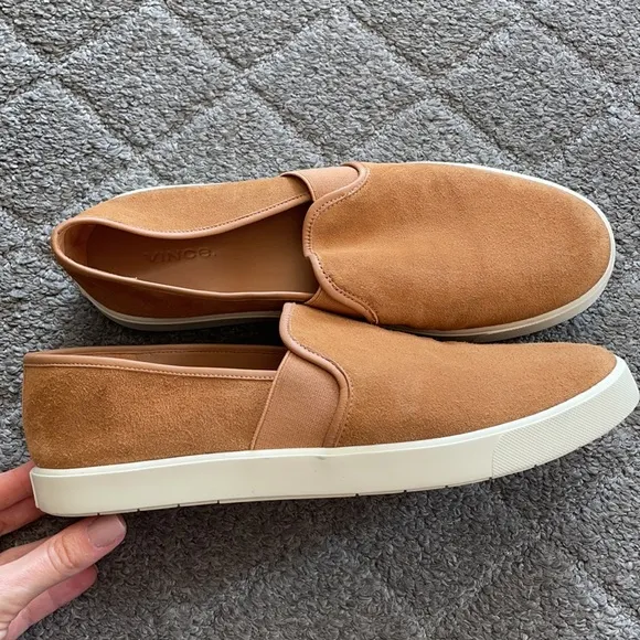 VINCE Preston Slip-On Suede Camel Color Sneakers size 10