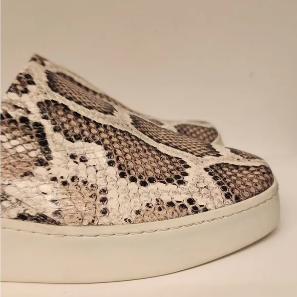 VINCE Women's Saxon 2 Snake Embossed Slip On Sneakers, Taupe, Blk/Tan Size 8.5
