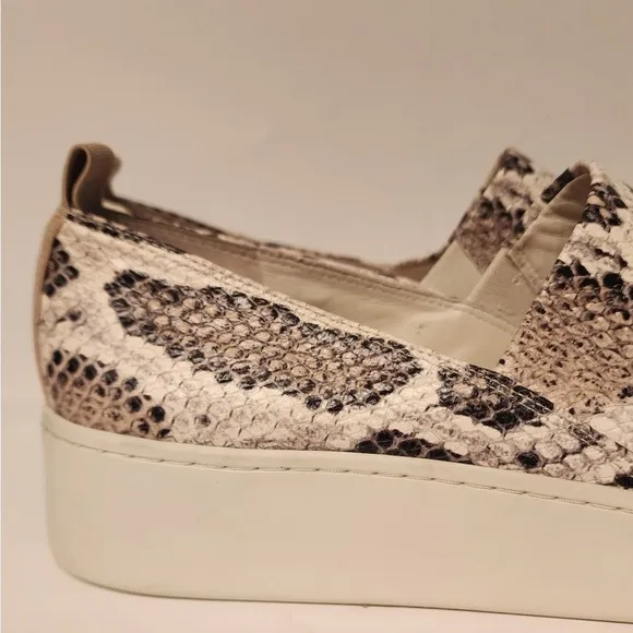 VINCE Women's Saxon 2 Snake Embossed Slip On Sneakers, Taupe, Blk/Tan Size 8.5