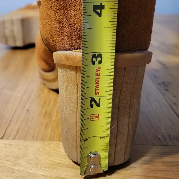 Vintage 1980's Sears size 8 quilted leather sherpa lined block 3&quot; heel boots