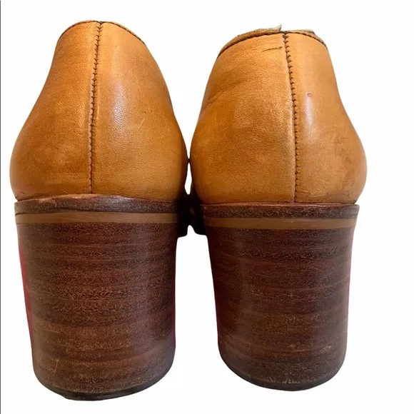 Vintage Chandlers Heeled Exposed Seam Loafers