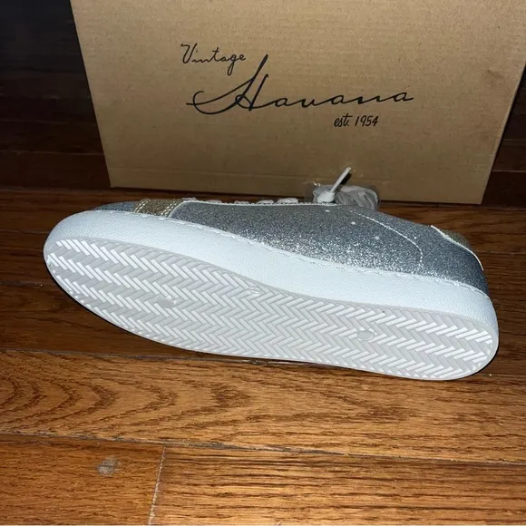 Vintage Havana Matt Silver Glitter Bianca Sneaker Women’s Size 7.5 Star Logo