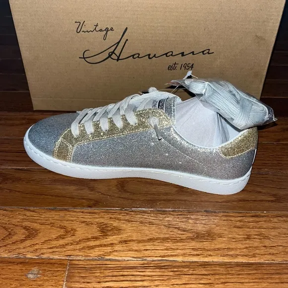 Vintage Havana Matt Silver Glitter Bianca Sneaker Women’s Size 7.5 Star Logo