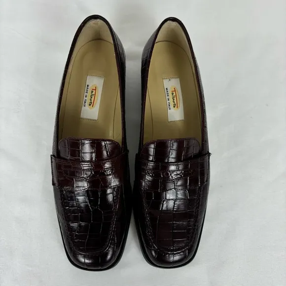 Vintage Talbots Penny Loafers Italy Embossed Leather Flats Brown Shoes Size 7