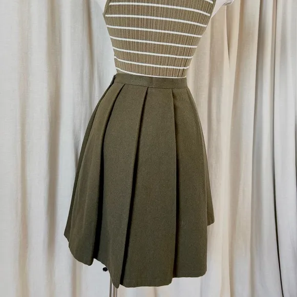 Vintage Wool Pleated Mini Skirt Olive Green High-Rise