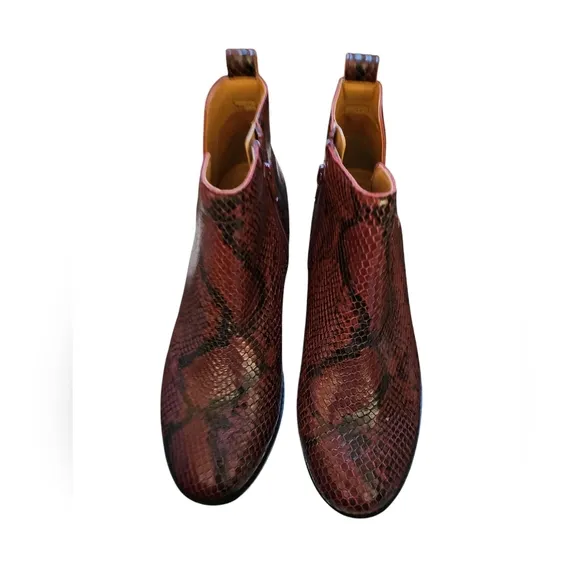 Vionic Clara Boa Red Snake Print Ankle Boots Sz 7.5 New