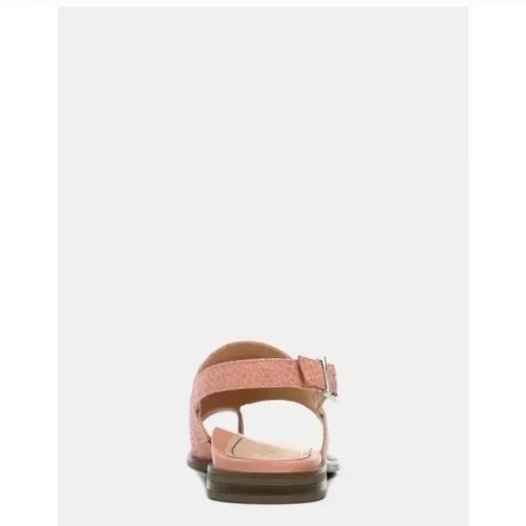 Vionic Ella Toe Loop Sandal in blooming Dahlia leather