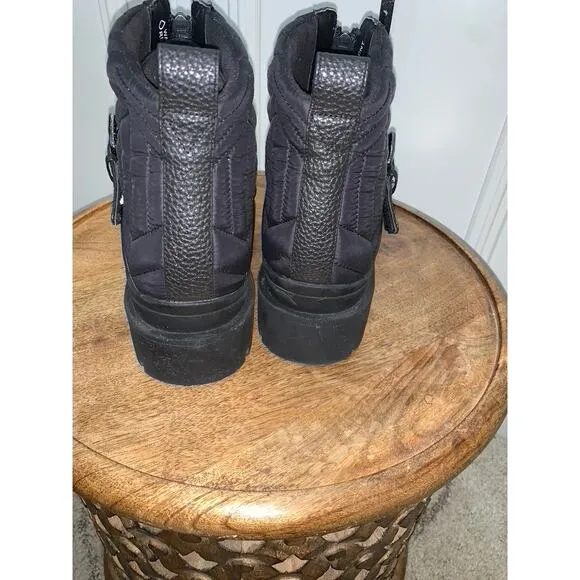 Vionic Janara Women's Black Quilted Ankle‎ Boots Size 9 Water Repellent