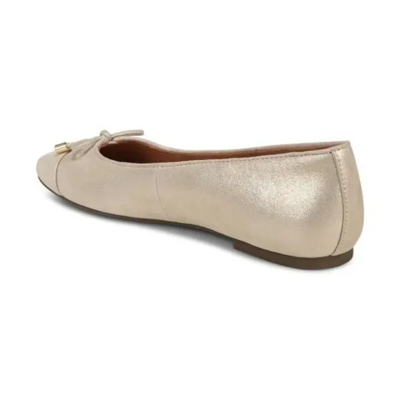 Vionic Klara Ballet Flat in Gold Size 10