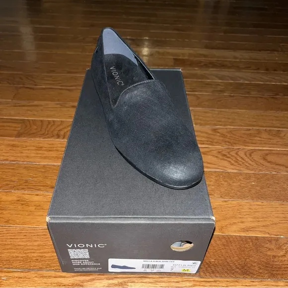 Vionic Willa Shimmer Suede Comfort Loafers Black With Metallic Women’s Size 6