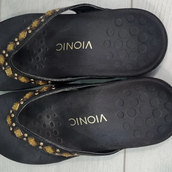 Vionic Women Comfort Loriana Toepost strap Sandals Flats shoes sz 7