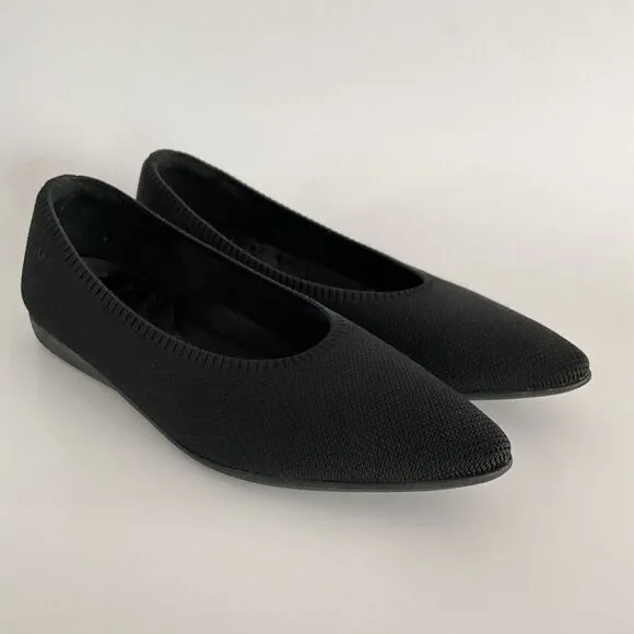 Vivaia Flats Size 42 US 10.5M Black Point-toe Slip-on Washable Travel