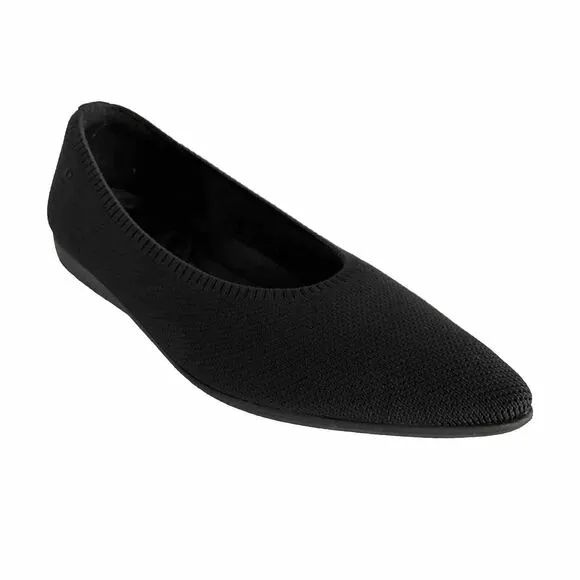 Vivaia Flats Size 42 US 10.5M Black Point-toe Slip-on Washable Travel