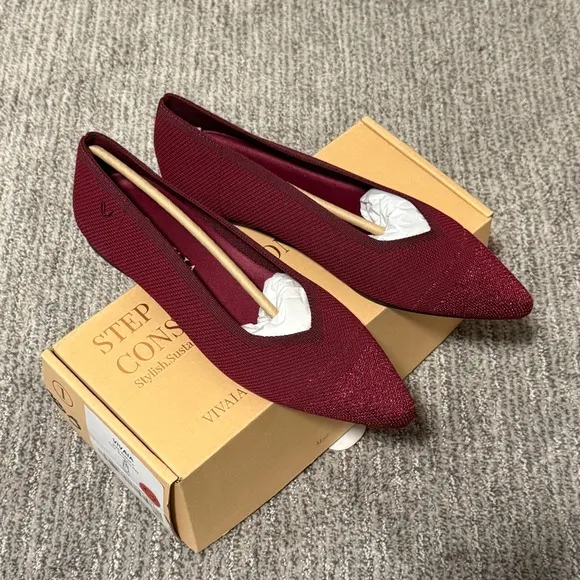 Vivaia Pointed-Toe Flats V-cuts Knit Slip On flats Burgundy Size7.5 EUR38.5