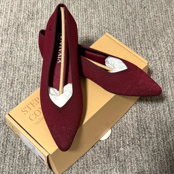 Vivaia Pointed-Toe Flats V-cuts Knit Slip On flats Burgundy Size7.5 EUR38.5