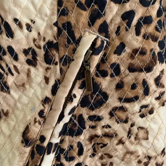 Vtg Liz Claiborne Quilted Snap Animal Print Oversized Lined Long Blazer