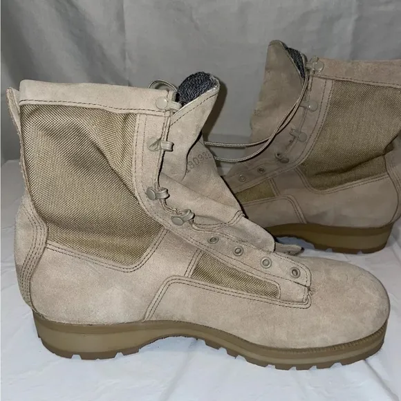 Wellco Temperate Weather Mens Size 13.5R Army Combat Boots 180932 New