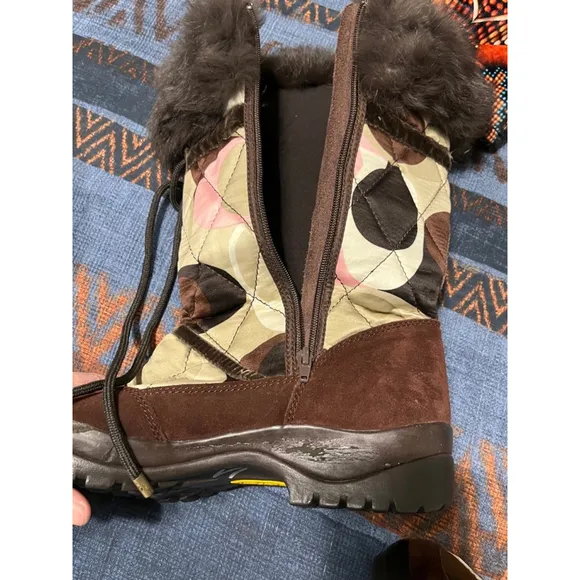 Women's Coach Sasha Boots Size 11M Brown Beige