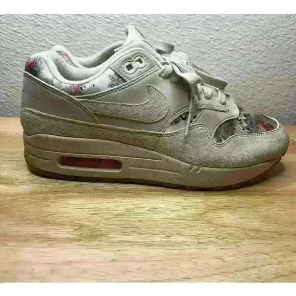 Women's Nike Air Max 1 Floral Desert Sand Camo Sneakers - Size 7.5,