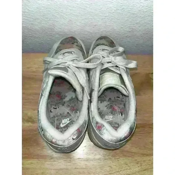 Women's Nike Air Max 1 Floral Desert Sand Camo Sneakers - Size 7.5,