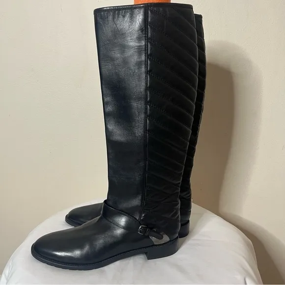 Women’s Stuart Weitzman Raceway Black Quilted Tall Leather Riding Boots‎ Sz 8