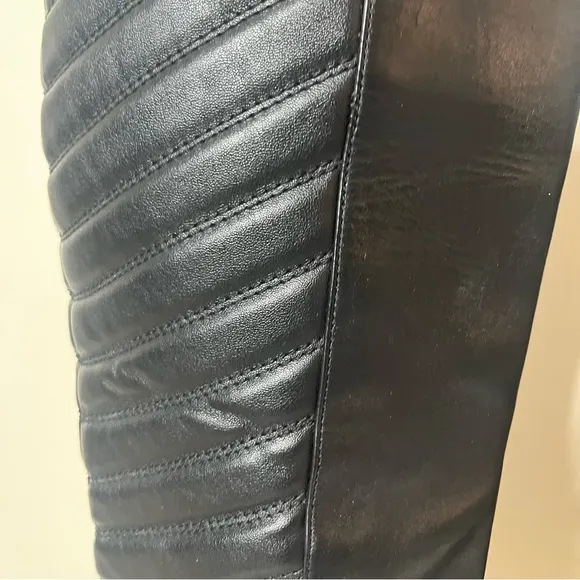 Women’s Stuart Weitzman Raceway Black Quilted Tall Leather Riding Boots‎ Sz 8