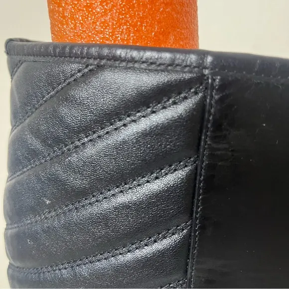 Women’s Stuart Weitzman Raceway Black Quilted Tall Leather Riding Boots‎ Sz 8