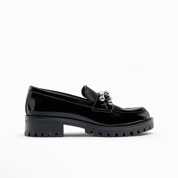 ZARA NWT LUG SOLE EMBELLISHED MOCCASINS