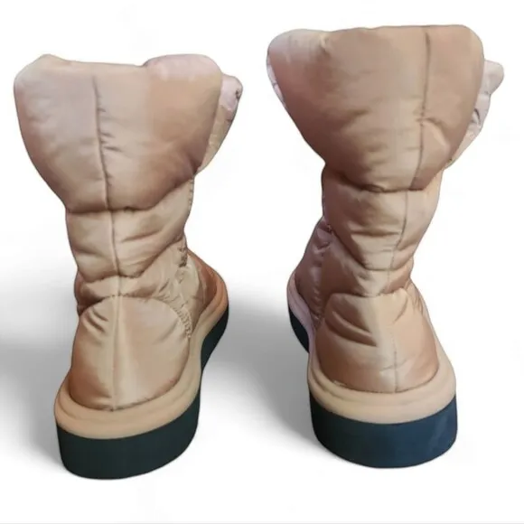 Zara quilted beige puffy boots women's 10 EU 41. Comfy fall winter.