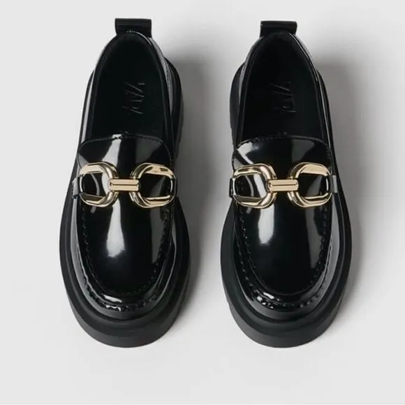 Zara girls lug sole loafers with gold chain